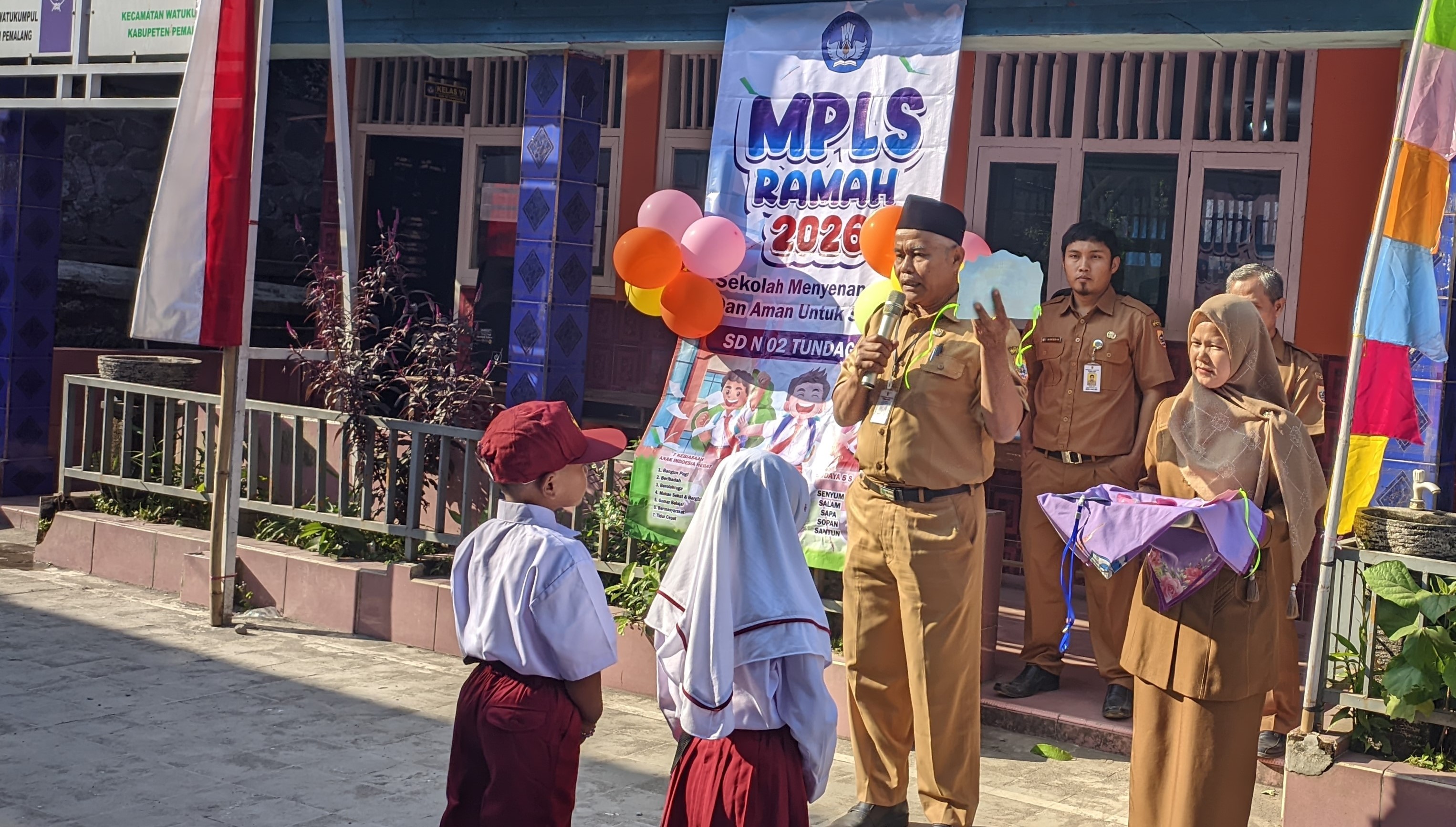 Papan Nama SDN 02 Tundagan